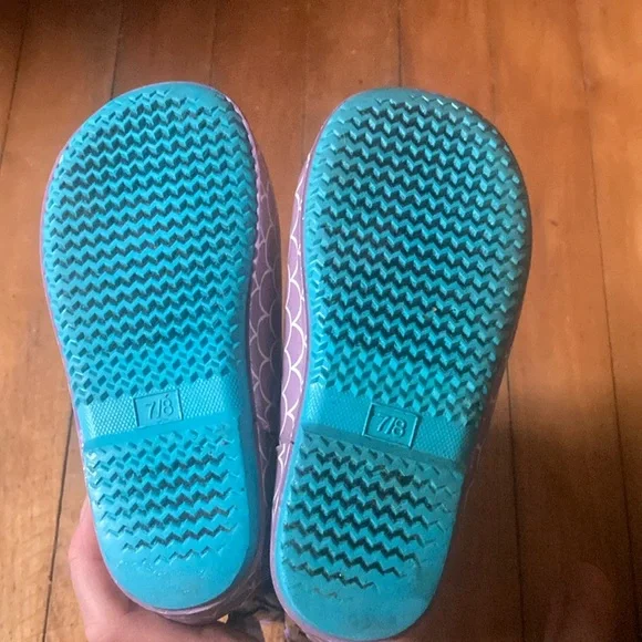 Girl's waterproof easy-on rain boots - Picture 10 of 10